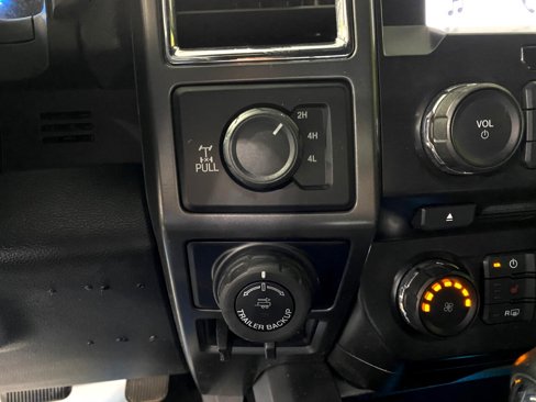 Used 2017 Ford F150 XLT w/ Equipment Group 302A Luxury image 17