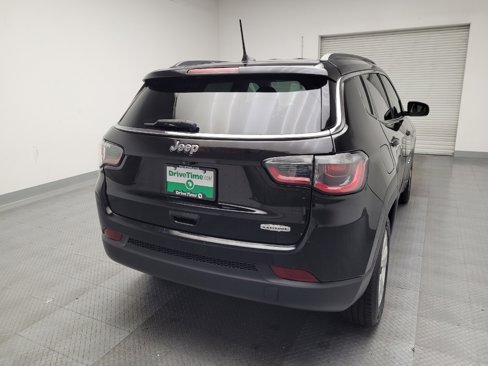 Used 2020 Jeep Compass Latitude w/ Premium Lighting Group image 7