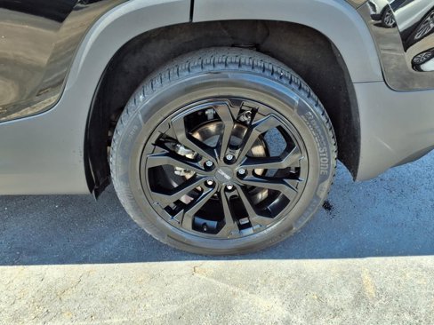 Used 2021 GMC Terrain SLE w/ Elevation Edition image 36