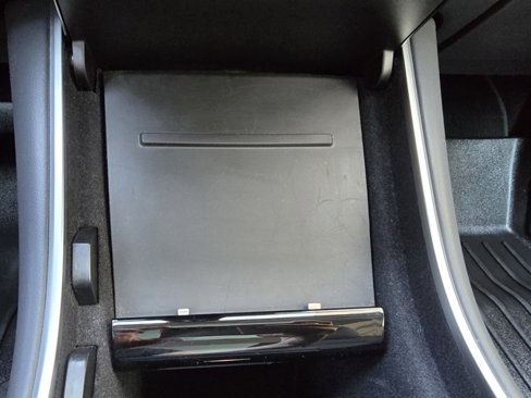 Used 2018 Tesla Model 3 Long Range image 43