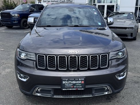 Certified 2020 Jeep Grand Cherokee Limited w/ Premium Lighting Group image 2