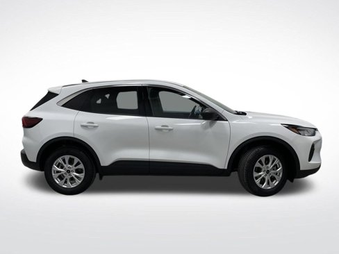 Certified 2024 Ford Escape Active image 2