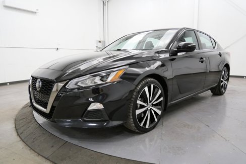 Used 2021 Nissan Altima 2.5 SR image 3