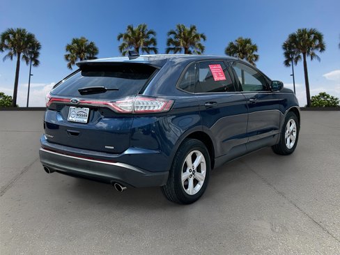 Used 2017 Ford Edge SE image 5