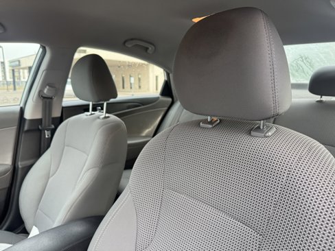 Used 2013 Hyundai Sonata GLS w/ Popular Equipment Pkg image 13