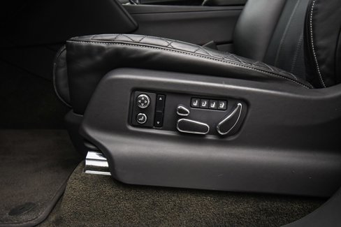 Used 2020 Bentley Bentayga Speed image 41