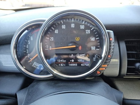 Used 2016 MINI Cooper 4-Door Hardtop image 28