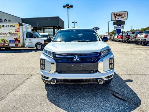Used 2022 Mitsubishi Outlander Sport Black Edition image 2