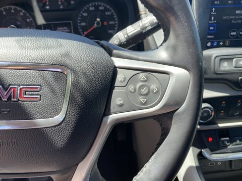 Used 2018 GMC Terrain SLE image 15