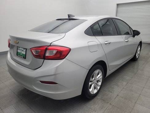 Used 2019 Chevrolet Cruze LS w/ LS Convenience Package image 9