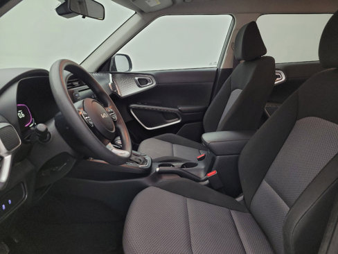 Used 2023 Kia Soul LX w/ Option Group 015 image 17