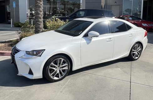 Used 2019 Lexus IS 300 image 1