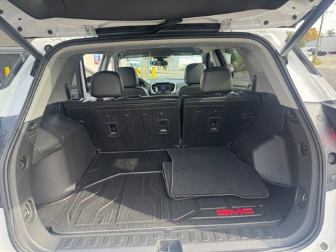 Used 2022 GMC Terrain SLT w/ Infotainment Package II image 25