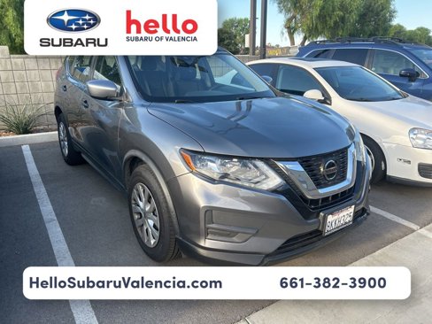 Used 2019 Nissan Rogue S image 1