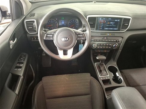 Used 2020 Kia Sportage LX w/ LX Popular Package image 2
