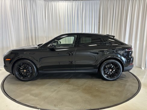 New 2026 Porsche Cayenne Coupe image 2