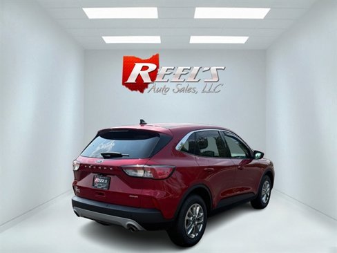 Used 2020 Ford Escape SE image 35