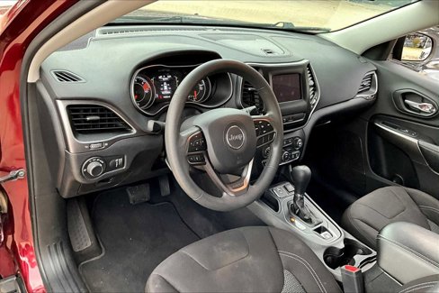 Used 2020 Jeep Cherokee Latitude image 15