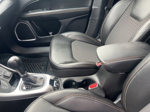 Used 2018 Jeep Compass Latitude w/ Popular Equipment Group image 29