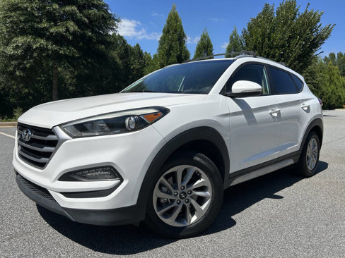 Used 2017 Hyundai Tucson SE Plus image 2