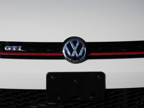 Used 2016 Volkswagen GTI SE w/ Lighting Package (SEL) image 29