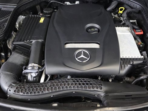 Used 2015 Mercedes-Benz C 300 4MATIC Sedan image 36