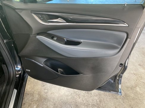 Used 2020 Buick Enclave Essence w/ Sport Touring Edition image 31