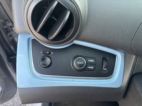 Used 2014 Chevrolet Spark LT image 13