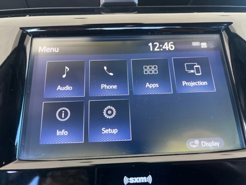 Used 2020 Toyota Camry LE image 27