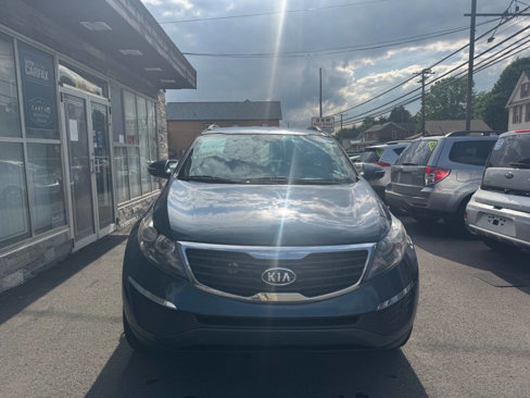 Used 2011 Kia Sportage LX w/ Convenience Pkg image 2
