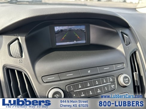 Used 2018 Ford Focus SE image 16