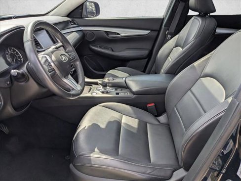 Used 2021 INFINITI QX50 Luxe image 16