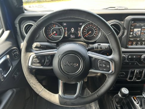 Used 2020 Jeep Wrangler Unlimited Sahara image 10