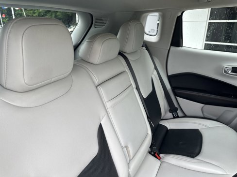 Used 2020 Jeep Compass Limited image 26