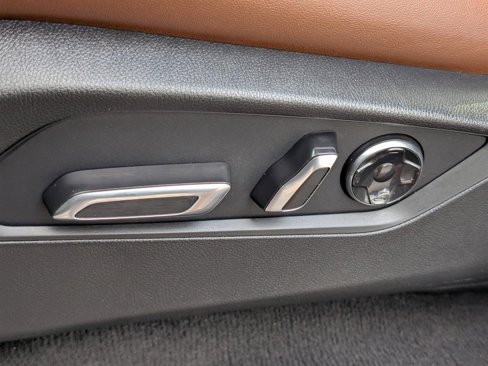 Used 2022 Acura MDX SH-AWD w/ Technology Package image 22