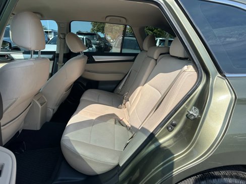 Used 2018 Subaru Outback 2.5i image 14