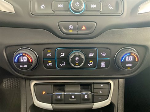 Used 2023 GMC Terrain SLE w/ Driver Convenience Package image 39