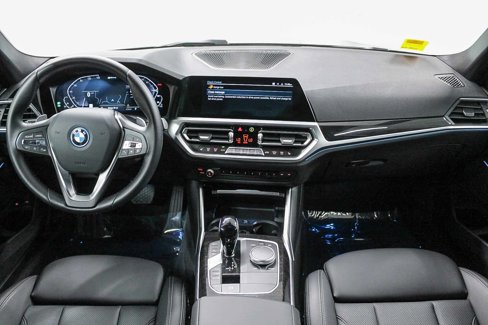 Certified 2022 BMW 330e w/ Driving Assistance Package image 12