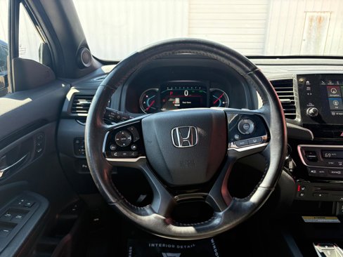Used 2020 Honda Pilot Black Edition image 31
