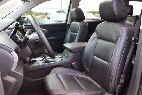 Used 2018 Chevrolet Traverse Premier image 12