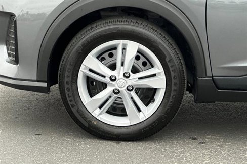 New 2025 Nissan Kicks Play S image 32