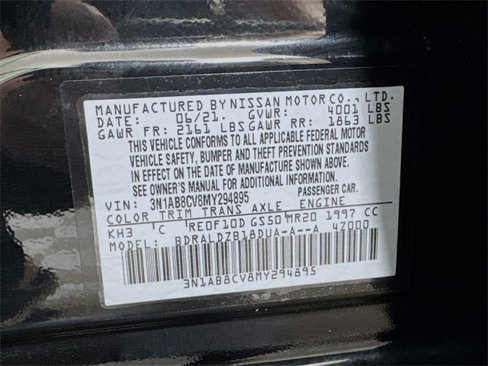 Used 2021 Nissan Sentra SV w/ SV Premium Package image 17