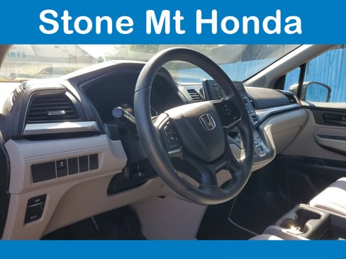 Used 2018 Honda Odyssey LX image 16
