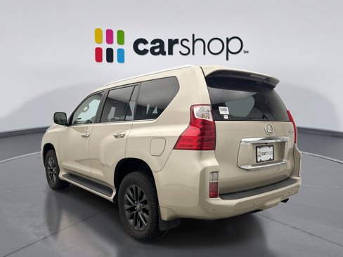Used 2011 Lexus GX 460 image 2