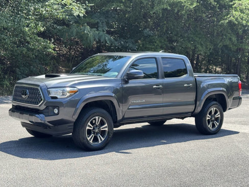 Used 2019 Toyota Tacoma TRD Sport image 1