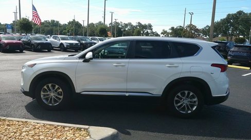 Used 2019 Hyundai Santa Fe SE image 16