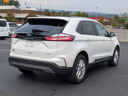 Used 2021 Ford Edge SEL w/ Convenience Package image 2