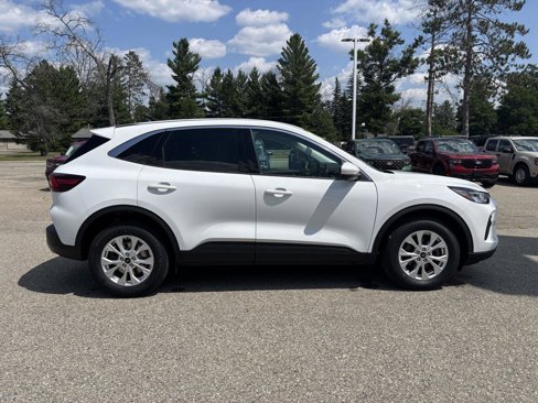 Used 2023 Ford Escape Active w/ Tech Pack #2 image 2