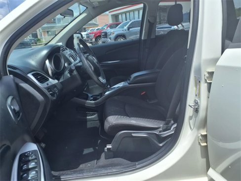 Used 2018 Dodge Journey SE w/ Popular Equipment Group image 13