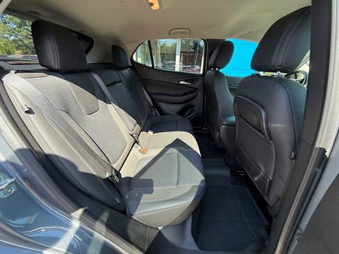 Used 2022 Buick Encore GX Select w/ Sport Touring Package image 34